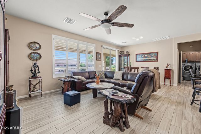 3018 S LINDENWOOD --, Mesa, AZ 85212