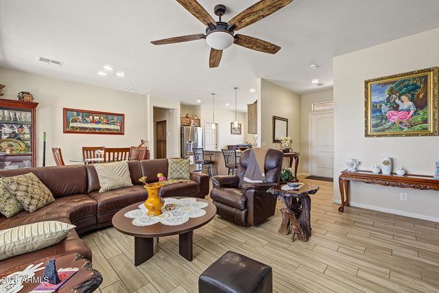 3018 S LINDENWOOD --, Mesa, AZ 85212