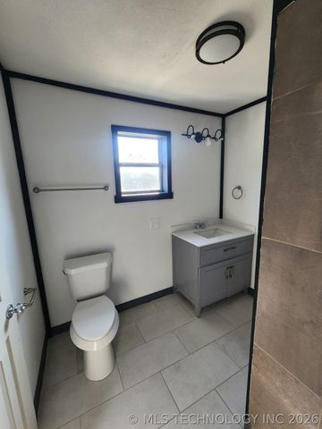400 W Tulsa Avenue SE, Spavinaw, OK 74366