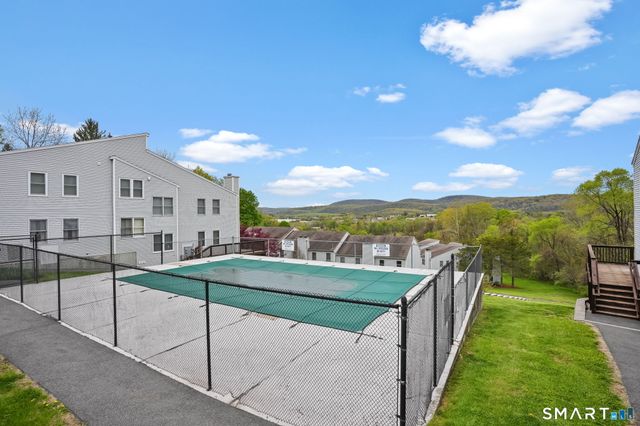 87 Valley Drive 87, New Milford, CT 06776