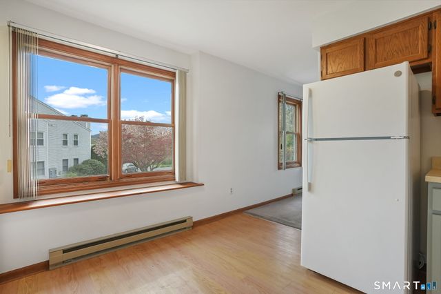 87 Valley Drive 87, New Milford, CT 06776