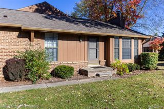 1860 Christy Court, Rochester Hills, MI 48309