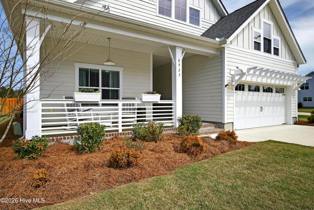 6923 Campbells Ridge Drive SE, Leland, NC 28451