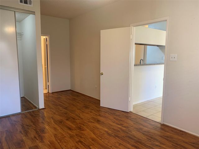 2710 Grants Lake Boulevard C11, Sugar Land, TX 77479