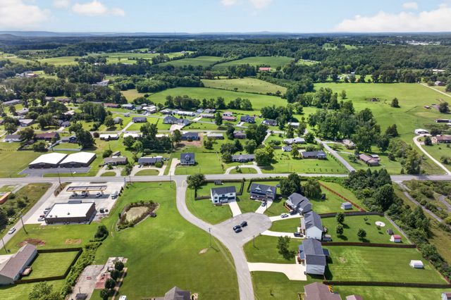 104 Echo Valley Dr, Cookeville, TN 38501