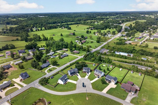 104 Echo Valley Dr, Cookeville, TN 38501