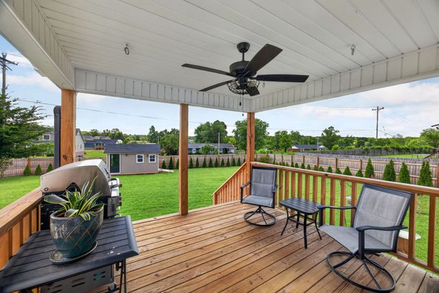 104 Echo Valley Dr, Cookeville, TN 38501
