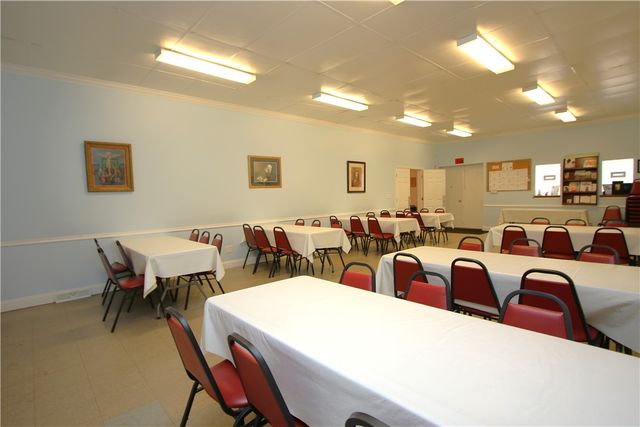 700 E Main Street, Monongahela, PA 15063