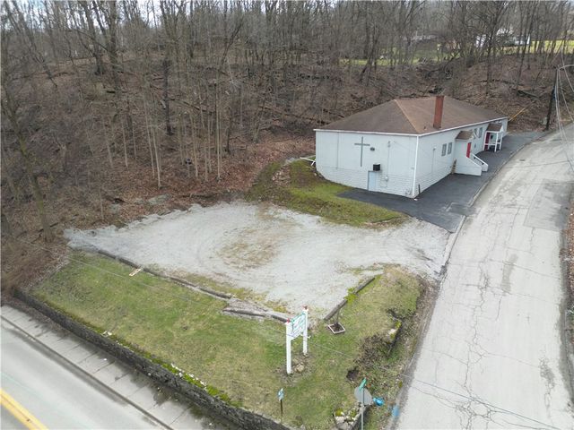 700 E Main Street, Monongahela, PA 15063