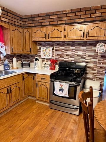 4510 S La Crosse Avenue, Chicago, IL 60638