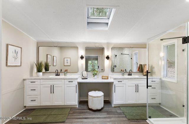 66 PANDA Avenue, Middleburg, FL 32068