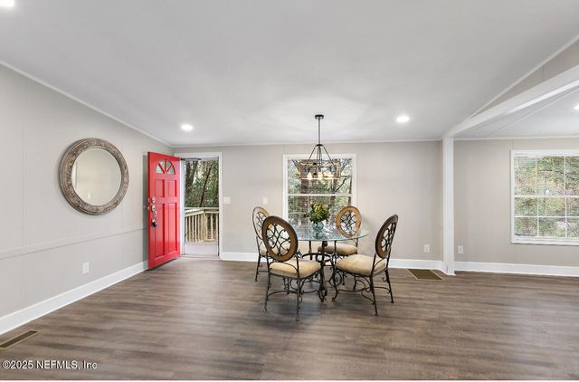 66 PANDA Avenue, Middleburg, FL 32068