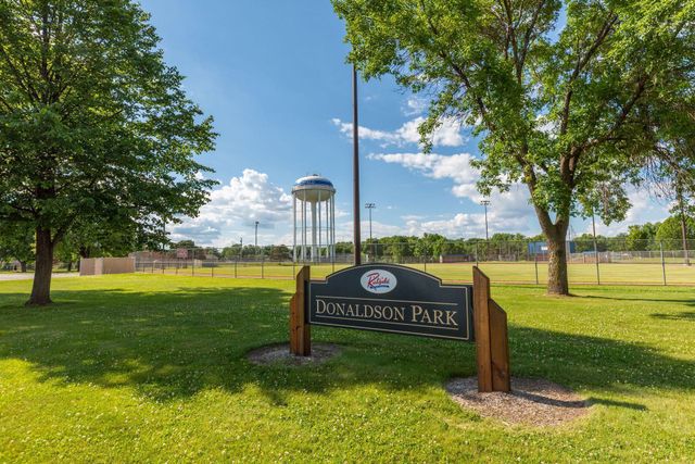 7128 Irving Avenue S, Richfield, MN 55423