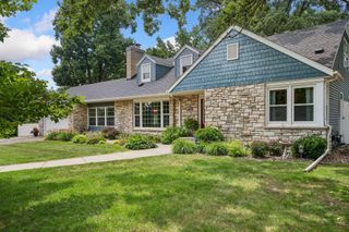 7128 Irving Avenue S, Richfield, MN 55423