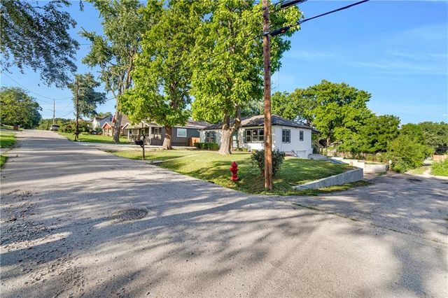 3141 S 37th Street, Kansas City, KS 66106