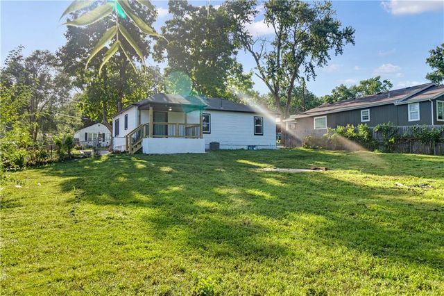 3141 S 37th Street, Kansas City, KS 66106