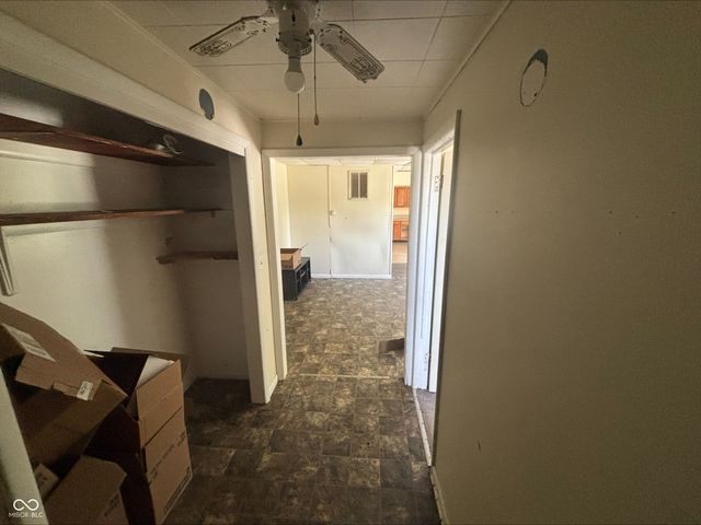 1225 S 25th Street, Elwood, IN 46036