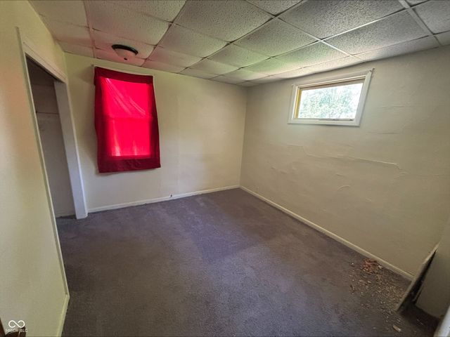 1225 S 25th Street, Elwood, IN 46036