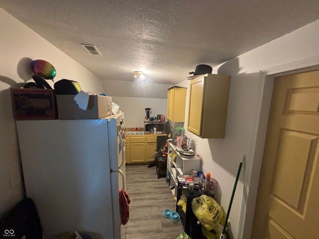 1225 S 25th Street, Elwood, IN 46036