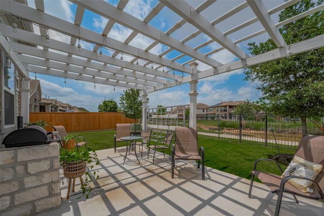 10615 Winding Arbor Court, Cypress, TX 77433