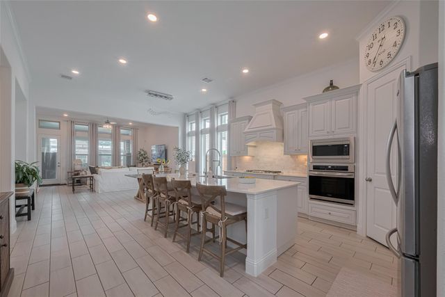 10615 Winding Arbor Court, Cypress, TX 77433