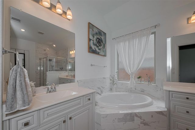 10615 Winding Arbor Court, Cypress, TX 77433