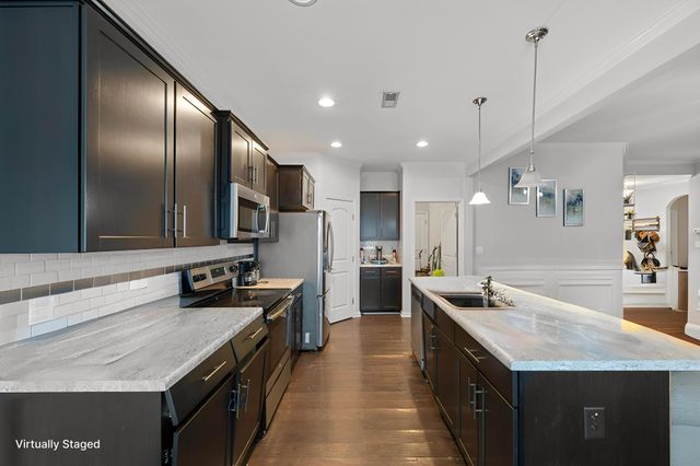 991 Guinevere Ct, Clarksville, TN 37040