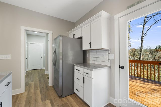 129 Brentwood Road, Morganton, NC 28655