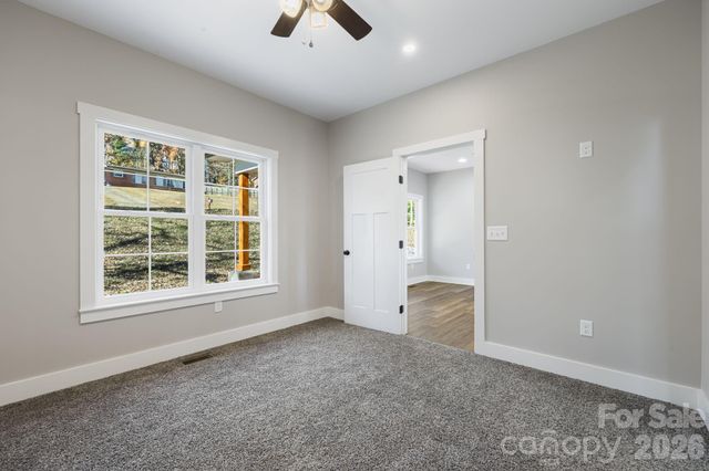 129 Brentwood Road, Morganton, NC 28655