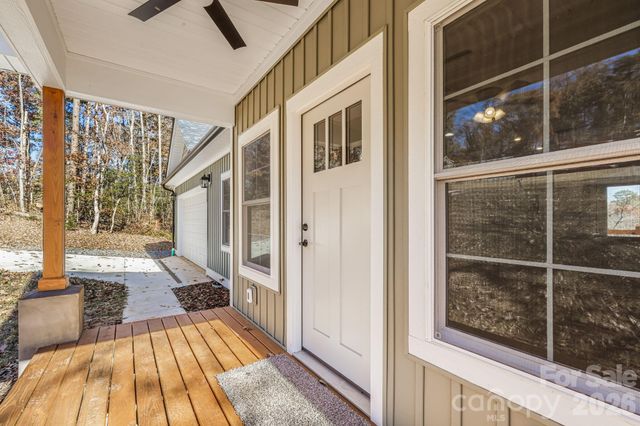 129 Brentwood Road, Morganton, NC 28655