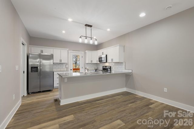 129 Brentwood Road, Morganton, NC 28655