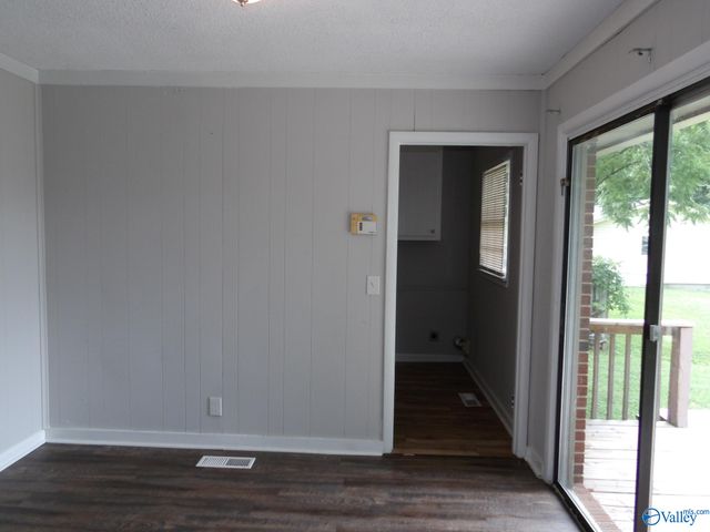 3021 Deerfield Road, Huntsville, AL 35810