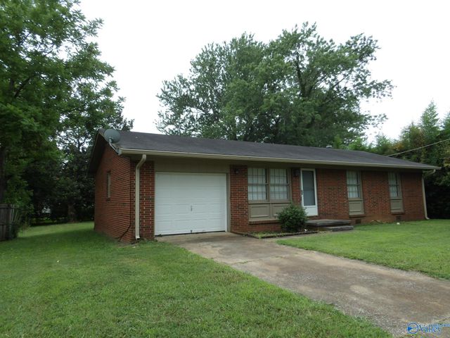 3021 Deerfield Road, Huntsville, AL 35810