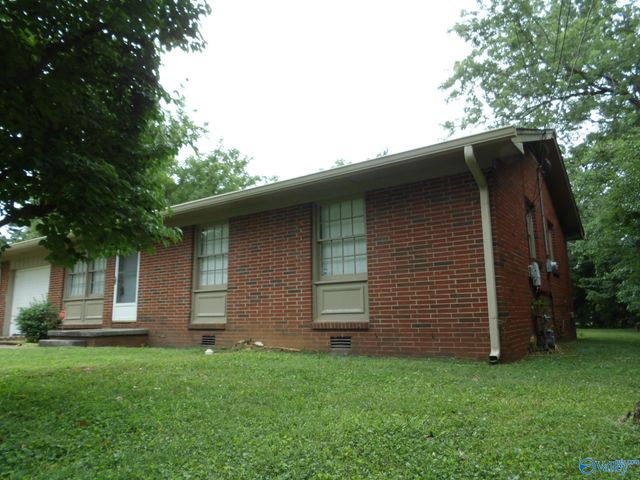 3021 Deerfield Road, Huntsville, AL 35810