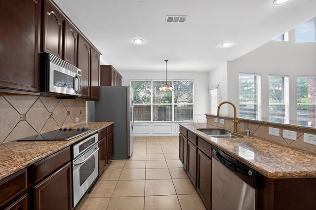 1426 Levee Lane, Cedar Hill, TX 75104