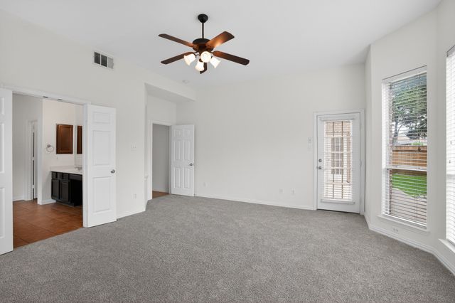 1426 Levee Lane, Cedar Hill, TX 75104