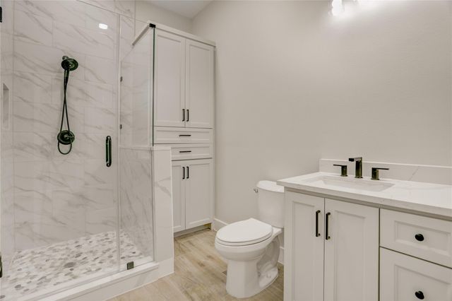 8405 Folkstone Lane, Houston, TX 77075