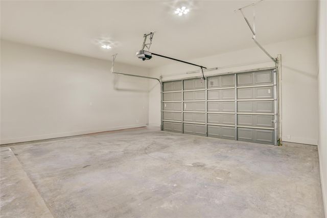 8405 Folkstone Lane, Houston, TX 77075