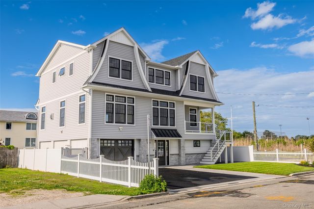 3681 Naomi Street, Seaford, NY 11783