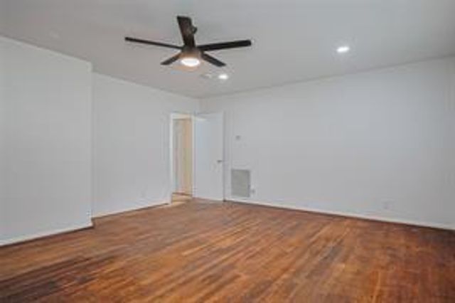 1029 Dolly Wright Street, Houston, TX 77088