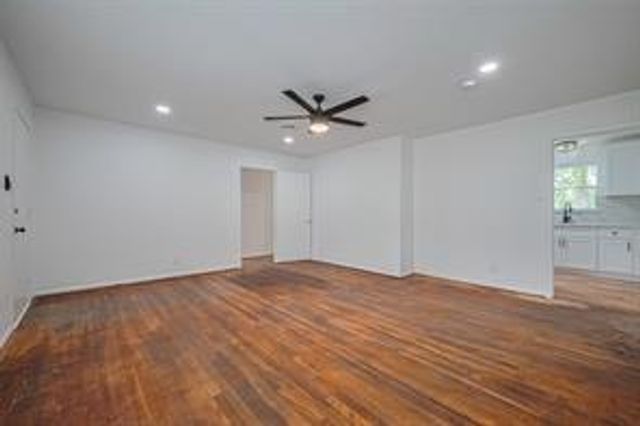 1029 Dolly Wright Street, Houston, TX 77088