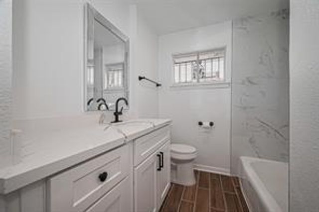 1029 Dolly Wright Street, Houston, TX 77088