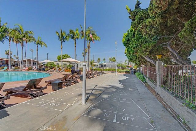2550 Pacific Coast Hwy 217, Torrance, CA 90505