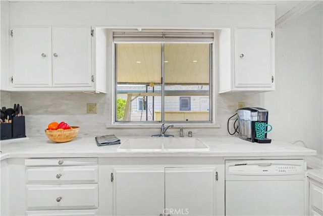 2550 Pacific Coast Hwy 217, Torrance, CA 90505