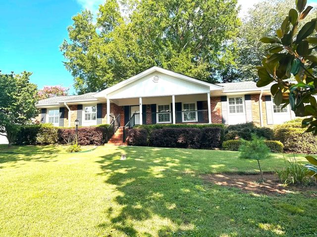 2220 Edgewater Drive, NW, Cleveland, TN 37311