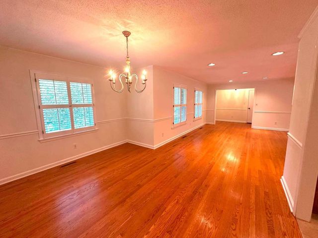 2220 Edgewater Drive, NW, Cleveland, TN 37311