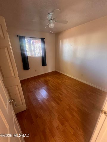 1605 S Marmora Avenue, Tucson, AZ 85713