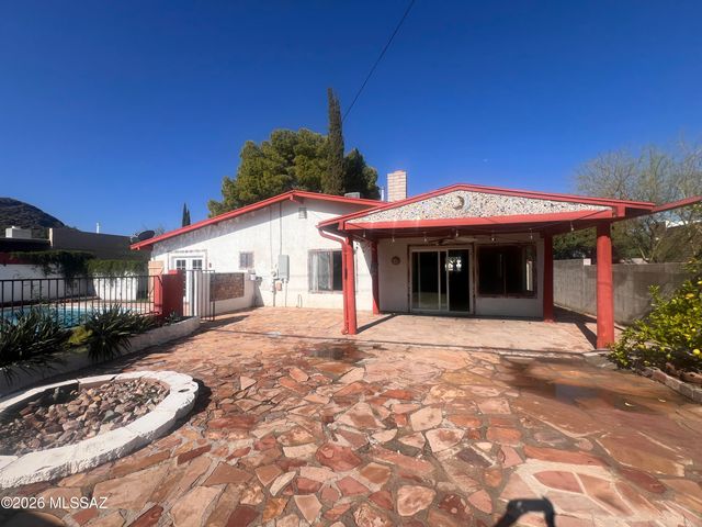 1605 S Marmora Avenue, Tucson, AZ 85713