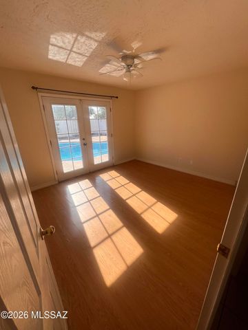 1605 S Marmora Avenue, Tucson, AZ 85713