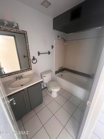 1605 S Marmora Avenue, Tucson, AZ 85713